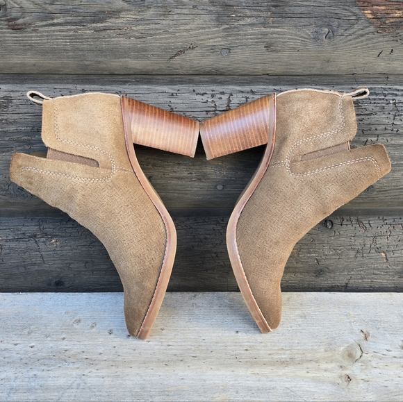 Dolce Vita Sirano Western Boho Suede Block Heel Bootie 9.5M - Picture 11 of 15